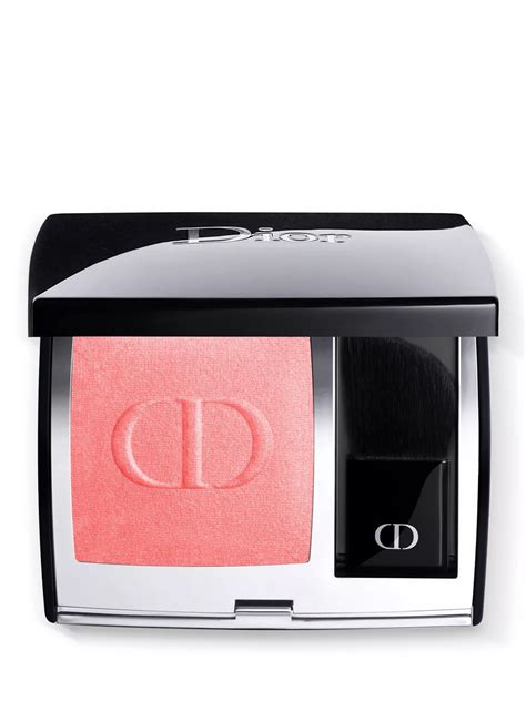 dior blush 028|Dior blush with flushed cheeks.